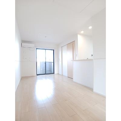 サウスフラワーⅠ 103【管理NO：1-024009501-01030】 ★家具家電は申し込み後に搬入します★ ★2026年10月下旬入居可能★の物件画像