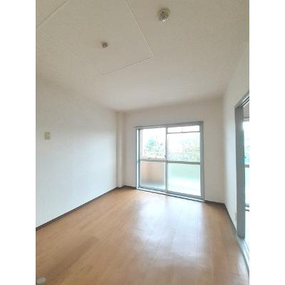 ルレーブ・ロイヤル 202【管理NO：1-005966001-02020】 ★家具家電は申し込み後に搬入します★ ★2026年11月上旬入居可能★の物件画像