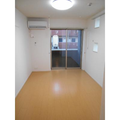 ジョビアル　コート 112【管理NO：1-021086901-01120】 ★家具家電は申し込み後に搬入します★ ★2026年11月上旬入居可能★の物件画像