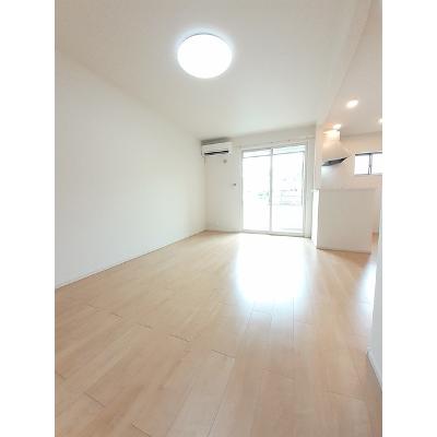 クオーレⅠ 201【管理NO：1-024987501-02010】 ★家具家電は申し込み後に搬入します★ ★2026年11月中旬入居可能★の物件画像