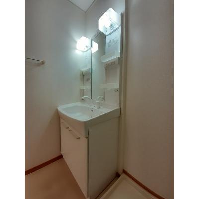 リヴァーサイド意宇Ⅴ 103【管理NO：1-014948901-01030】 ★家具家電は申し込み後に搬入します★ ★2026年11月上旬入居可能★の物件画像