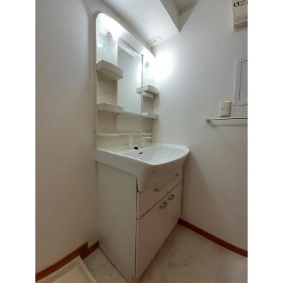 グラン　シャリオＣ 201【管理NO：1-014012803-02010】 ★家具家電は申し込み後に搬入します★ ★2026年11月上旬入居可能★の物件画像