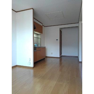 クレストール・ローゼ 201【管理NO：1-010460401-02010】 ★家具家電は申し込み後に搬入します★ ★2026年10月下旬入居可能★の物件画像