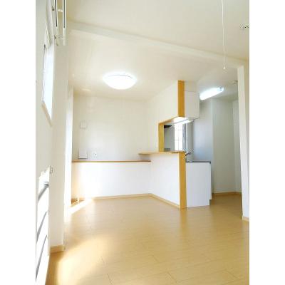 レジーナ 201【管理NO：1-016722401-02010】 ★家具家電は申し込み後に搬入します★ ★2026年10月下旬入居可能★の物件画像