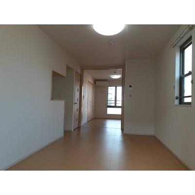 テオリア 301【管理NO：1-018717701-03010】 ★家具家電は申し込み後に搬入します★ ★2026年11月上旬入居可能★の物件画像