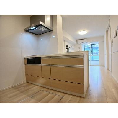 イエローキャロル 103【管理NO：1-027529401-01030】 ★家具家電は申し込み後に搬入します★の物件画像