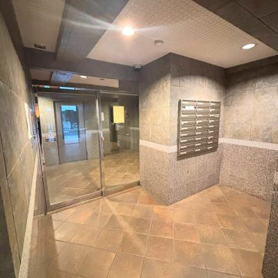 【J’sマンスリー九段下 305】12月16日～入居可🌟厚さ20㎝高密度ポケットコイルマットレス使用！8沿線利用可！九段下駅・飯田橋駅まで徒歩5分、コンビニも徒歩1分☆【インターネット無料】の物件画像
