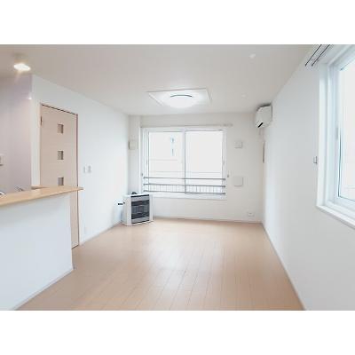 アスペン 101【管理NO：1-018958001-01010】 ★家具家電は申し込み後に搬入します★ ★2026年12月上旬入居可能★の物件画像