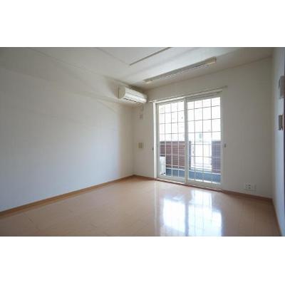 フローラ 102【管理NO：1-015086501-01020】 ★家具家電は申し込み後に搬入します★ ★2026年11月上旬入居可能★の物件画像