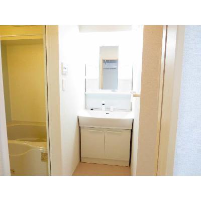 キューズ　エリシオンＡ 301【管理NO：1-020929301-03010】 ★家具家電は申し込み後に搬入します★ ★2026年11月中旬入居可能★の物件画像