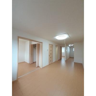 オビイーズ 202【管理NO：1-016998301-02020】 ★家具家電は申し込み後に搬入します★ ★2026年11月中旬入居可能★の物件画像