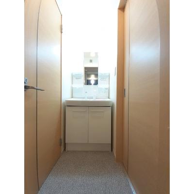 グランド　ソレイユⅢ 101【管理NO：1-019666003-01010】 ★家具家電は申し込み後に搬入します★ ★2026年10月中旬入居可能★の物件画像