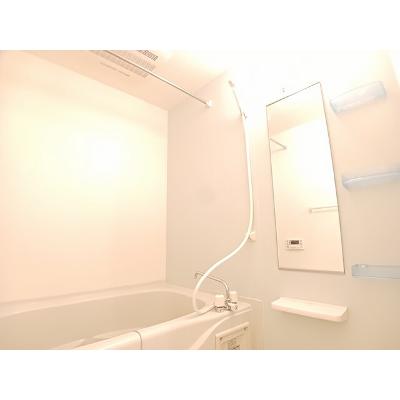 スパニッシュ・モス 101【管理NO：1-017775901-01010】 ★家具家電は申し込み後に搬入します★ ★2026年11月上旬入居可能★の物件画像
