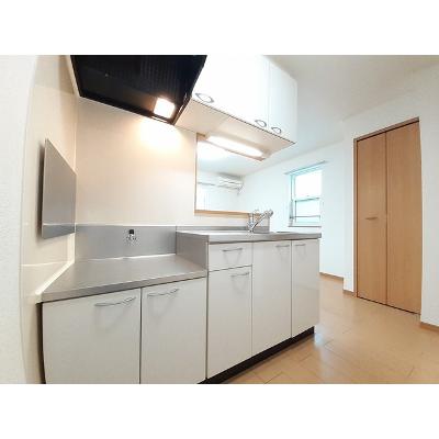寿町イリーデ 204【管理NO：1-014377501-02040】 ★家具家電は申し込み後に搬入します★ ★2026年11月上旬入居可能★の物件画像
