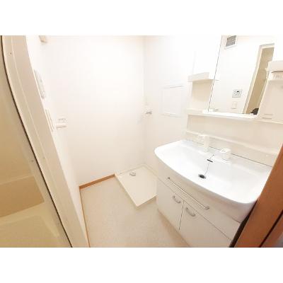 寿町イリーデ 204【管理NO：1-014377501-02040】 ★家具家電は申し込み後に搬入します★ ★2026年11月上旬入居可能★の物件画像