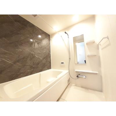 プリウス１９５３ 103【管理NO：1-026246601-01030】 ★家具家電は申し込み後に搬入します★ ★2026年11月上旬入居可能★の物件画像