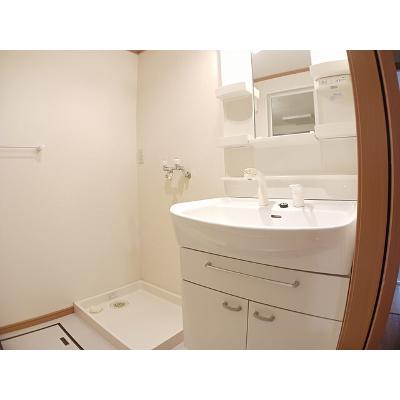カレンヴィラ 104【管理NO：1-012901401-01040】 ★家具家電は申し込み後に搬入します★ ★2026年10月下旬入居可能★の物件画像