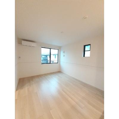 ダーウィンⅢ 201【管理NO：1-026466301-02010】 ★家具家電は申し込み後に搬入します★ ★2026年11月中旬入居可能★の物件画像