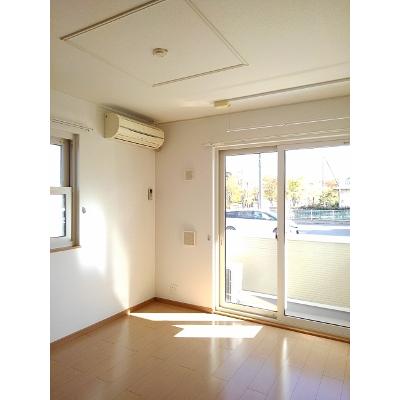 フォレストリバーＢ 103【管理NO：1-014802402-01030】 ★家具家電は申し込み後に搬入します★ ★2026年11月中旬入居可能★の物件画像