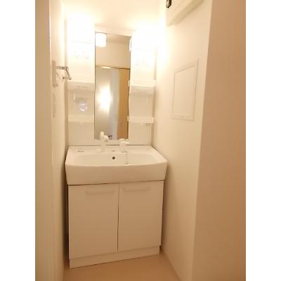 サニー・プレイス 201【管理NO：1-017991301-02010】 ★家具家電は申し込み後に搬入します★ ★2026年11月上旬入居可能★の物件画像