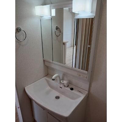 アヴニール 101【管理NO：1-027660101-01010】 ★家具家電は申し込み後に搬入します★ ★2026年11月中旬入居可能★の物件画像