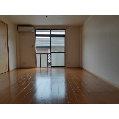 メゾンドエスポアールⅡ 202【管理NO：1-004475202-02020】 ★家具家電は申し込み後に搬入します★の物件画像