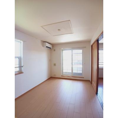 サイネリアＡ 201【管理NO：1-014139501-02010】 ★家具家電は申し込み後に搬入します★ ★2027年01月中旬入居可能★の物件画像