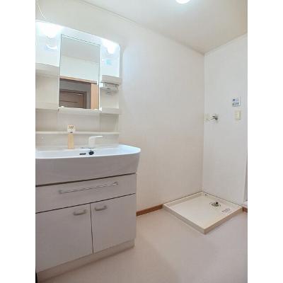 サイネリアＡ 201【管理NO：1-014139501-02010】 ★家具家電は申し込み後に搬入します★ ★2027年01月中旬入居可能★の物件画像