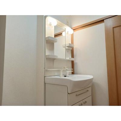 レジデンスＢ 201【管理NO：1-013970102-02010】 ★家具家電は申し込み後に搬入します★ ★2026年11月中旬入居可能★の物件画像