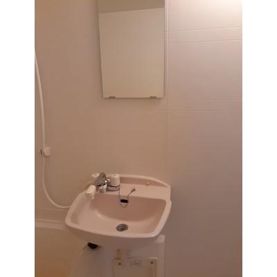 メゾンアヴェニール 204【管理NO：1-010167601-02040】 ★家具家電は申し込み後に搬入します★ ★2026年11月上旬入居可能★の物件画像