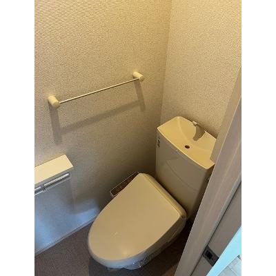 サングランス 103【管理NO：1-020775302-01030】 ★家具家電は申し込み後に搬入します★ ★2026年11月上旬入居可能★の物件画像
