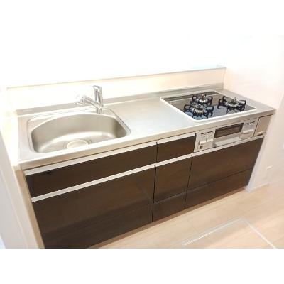 アレス 101【管理NO：1-021151501-01010】 ★家具家電は申し込み後に搬入します★ ★2026年10月上旬入居可能★の物件画像