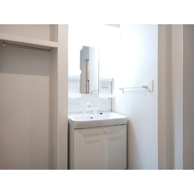 アレス 101【管理NO：1-021151501-01010】 ★家具家電は申し込み後に搬入します★ ★2026年10月上旬入居可能★の物件画像