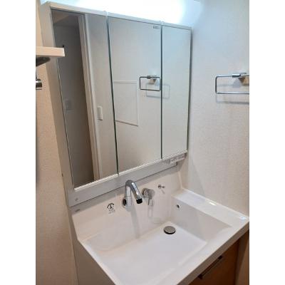 カヒア　テビロ　Ⅰ 301【管理NO：1-027669701-03010】 ★家具家電は申し込み後に搬入します★ ★2026年11月中旬入居可能★の物件画像
