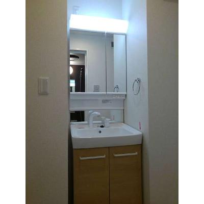 ＯＣＥＡＮ　ＣＯＵＲＴ　材木座 101【管理NO：1-024162101-01010】 ★家具家電は申し込み後に搬入します★ ★2026年10月下旬入居可能★の物件画像