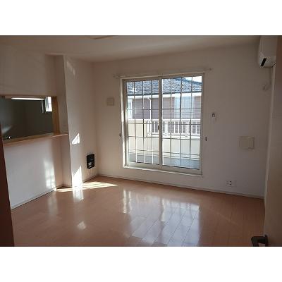 カレント　湘南 201【管理NO：1-019309001-02010】 ★家具家電は申し込み後に搬入します★の物件画像