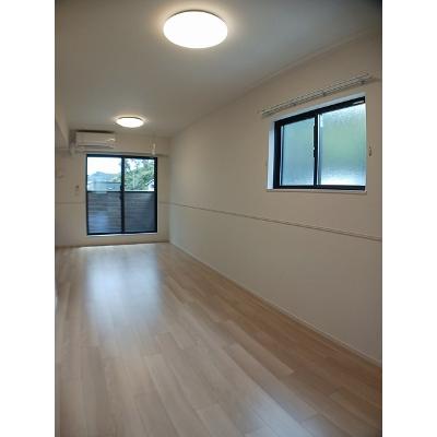リベーレ 201【管理NO：1-025601601-02010】 ★家具家電は申し込み後に搬入します★ ★2026年10月中旬入居可能★の物件画像