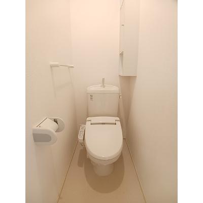 ビューラ塩津南田 105【管理NO：1-017453701-01040】 ★家具家電は申し込み後に搬入します★の物件画像