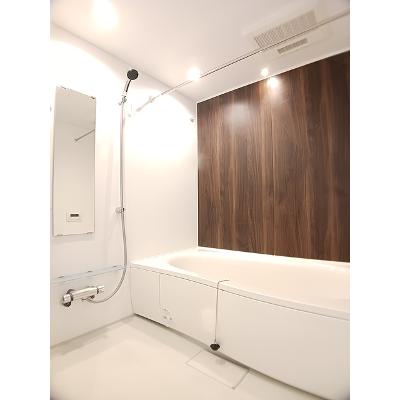 クレメント 101【管理NO：1-023508501-01010】 ★家具家電は申し込み後に搬入します★の物件画像