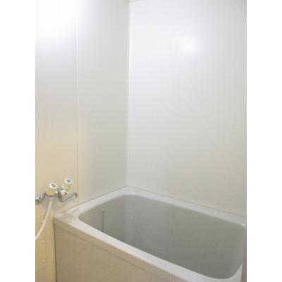 リバーグリーン 102【管理NO：1-004749801-01020】 ★家具家電は申し込み後に搬入します★ ★2026年10月下旬入居可能★の物件画像