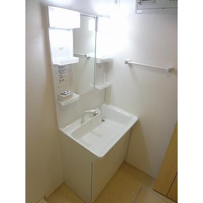 ロイヤルマウンテンⅡ 201【管理NO：1-020027102-02010】 ★家具家電は申し込み後に搬入します★ ★2026年11月中旬入居可能★の物件画像