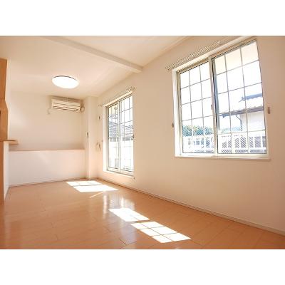サンシャイン　Ａ 202【管理NO：1-018065101-02020】 ★家具家電は申し込み後に搬入します★の物件画像