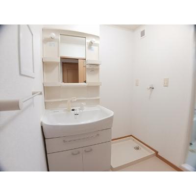 トキ　リバーサイドスクエア　Ａ 202【管理NO：1-014375701-02020】 ★家具家電は申し込み後に搬入します★ ★2026年11月下旬入居可能★の物件画像