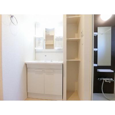 オークモントＢ 201【管理NO：1-023556602-02010】 ★家具家電は申し込み後に搬入します★ ★2026年11月中旬入居可能★の物件画像
