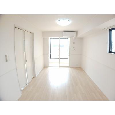 ルリアン 105【管理NO：1-027912601-01040】 ★家具家電は申し込み後に搬入します★ ★2026年11月上旬入居可能★の物件画像