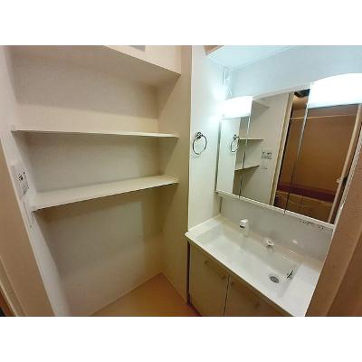 カレントハウス 101【管理NO：1-026099901-01010】 ★家具家電は申し込み後に搬入します★ ★2026年11月下旬入居可能★の物件画像