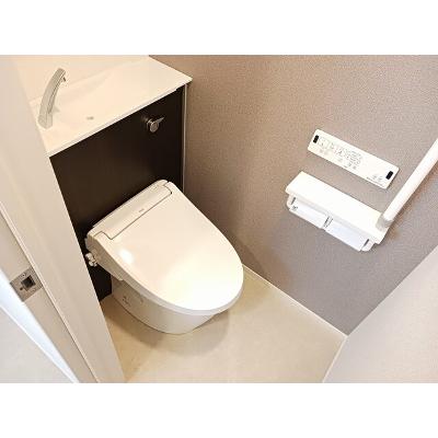 ビーラブド 101【管理NO：1-027983701-01010】 ★家具家電は申し込み後に搬入します★の物件画像