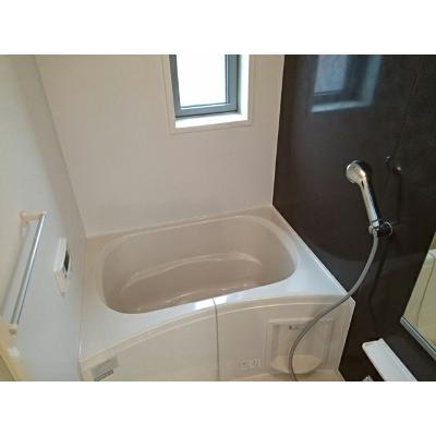 ハイビスカス 202【管理NO：1-022117201-02020】 ★家具家電は申し込み後に搬入します★ ★2026年11月上旬入居可能★の物件画像
