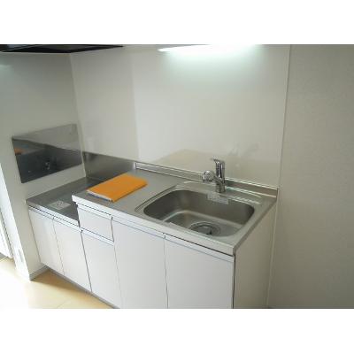 プレウス 101【管理NO：1-018624001-01010】 ★家具家電は申し込み後に搬入します★ ★2026年10月中旬入居可能★の物件画像