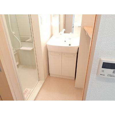 フレグランス 201【管理NO：1-017427801-02010】 ★家具家電は申し込み後に搬入します★の物件画像
